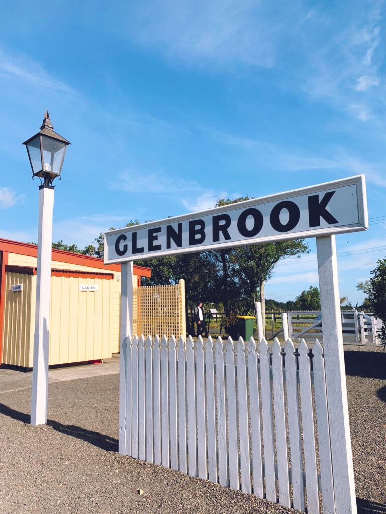Glenbrook Train Station